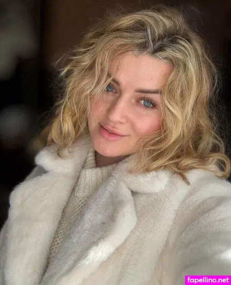 Foxy Lily OnlyFans Thumbnail #i9JNx2IWY3