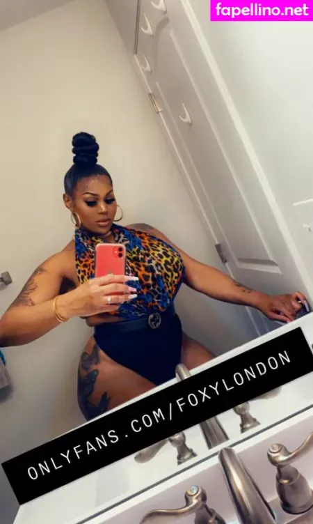 Foxy London OnlyFans Thumbnail #S2g1RMRXdh