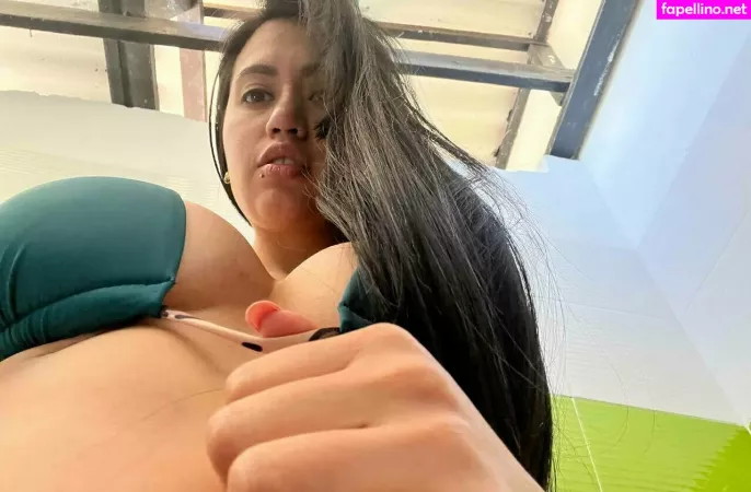 Foxy Love1 1 OnlyFans Thumbnail #Q6c1C1XLVk