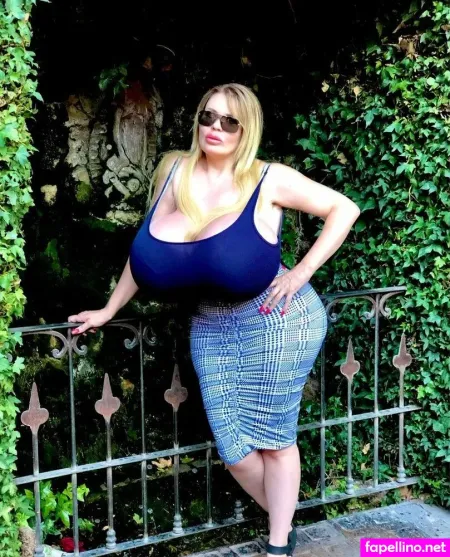 Foxy Menagerie OnlyFans Thumbnail #f6QGnnpRPw