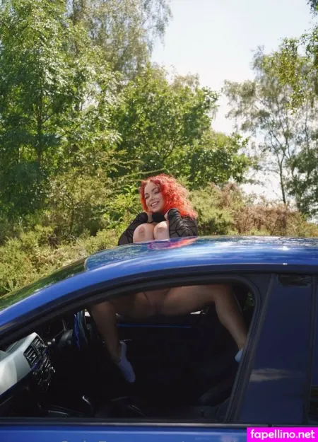 Foxy Mia OnlyFans Thumbnail #gAomJO6T06