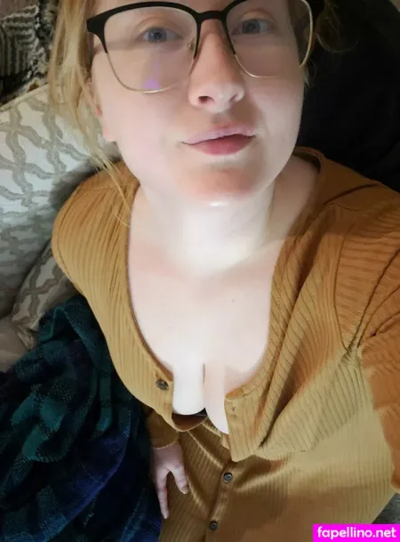 Foxy Peaches OnlyFans Thumbnail #acPLg0WREB