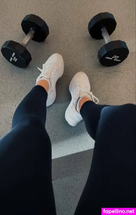 Foxy X Roxy OnlyFans Thumbnail #zZvPd3aGJX