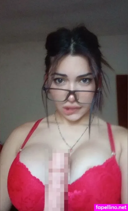 Foxybratty OnlyFans Thumbnail #iPu1VQYDW7