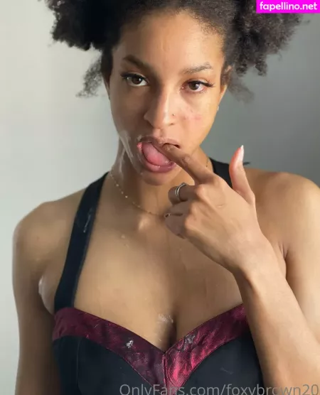Foxybrown20 OnlyFans Thumbnail #LvdD1XHqAu