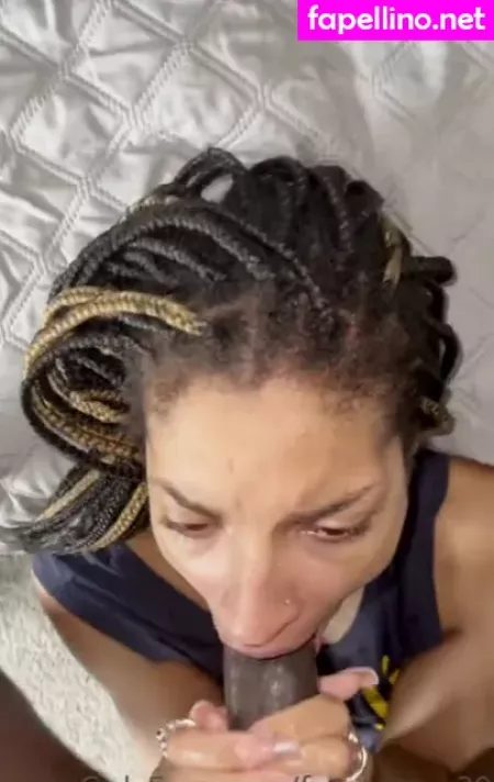 Foxybrown20 OnlyFans Thumbnail #uSYgoWXCm0