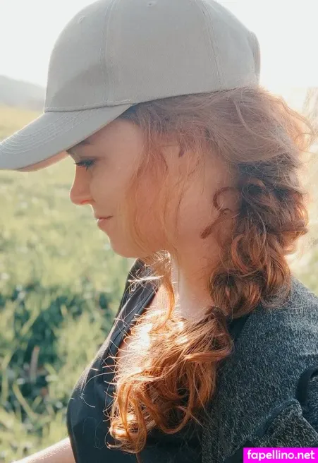 Foxydirndl OnlyFans Thumbnail #TdYl3y98hu