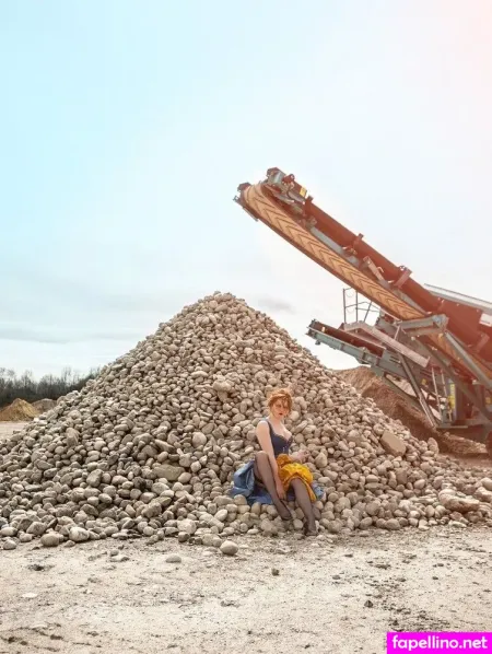 Foxydirndl OnlyFans Thumbnail #r8wMW6bR40