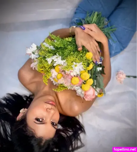 Foxyfilipina OnlyFans Thumbnail #Ur9YsvY4wd