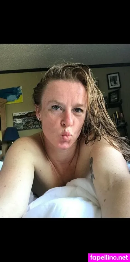 Foxyflowerxx OnlyFans Thumbnail #mEtQdg9v3L