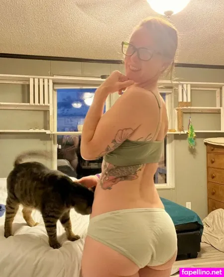 Foxyflowerxx OnlyFans Thumbnail #w1viMZL76E
