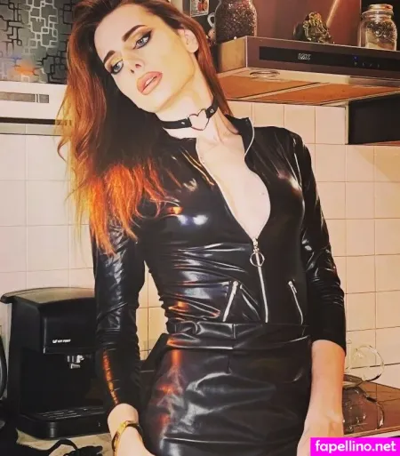 Foxyirene OnlyFans Thumbnail #4uq7EABHKg