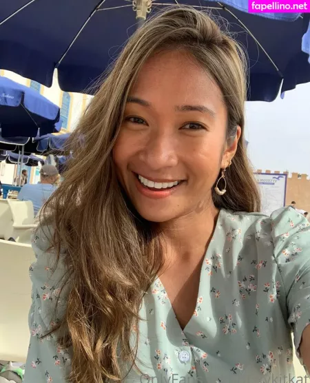 Foxykitkat OnlyFans Thumbnail #oG2nhNwddx