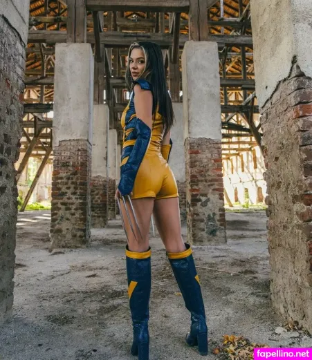 Foxylauragirl OnlyFans Thumbnail #GUBknVZjYW