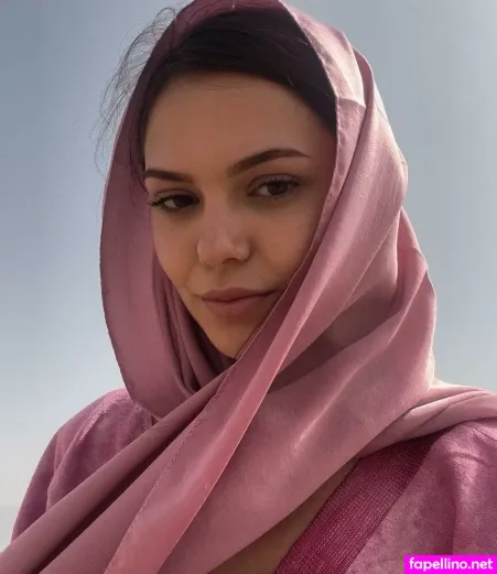 Foxylauragirl OnlyFans Thumbnail #JxbeOtQogr