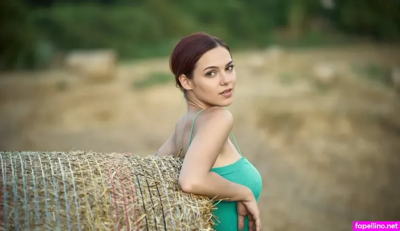 Foxylauragirl OnlyFans Thumbnail #K9LPXgyM9s