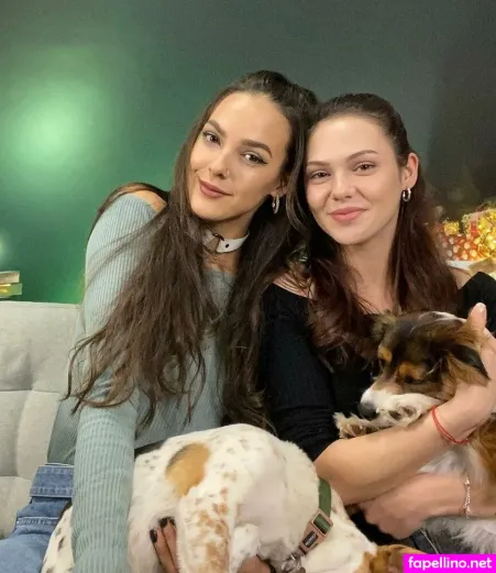 Foxylauragirl OnlyFans Thumbnail #r2AWqGTYlE