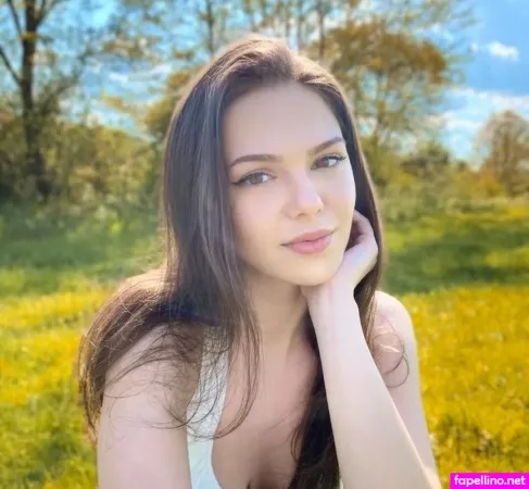 Foxylauragirl OnlyFans Thumbnail #vGxmtLvTsx