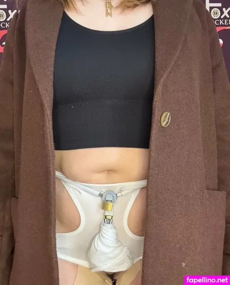 Foxylocked OnlyFans Thumbnail #V1IKVWDV3x