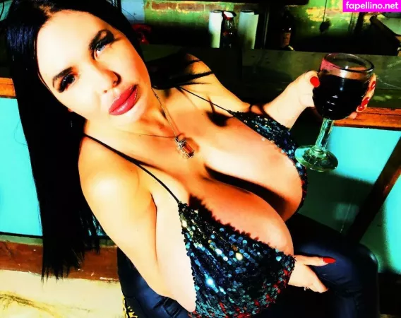 Foxymenagerieverre OnlyFans Thumbnail #5YChWjz1Dc
