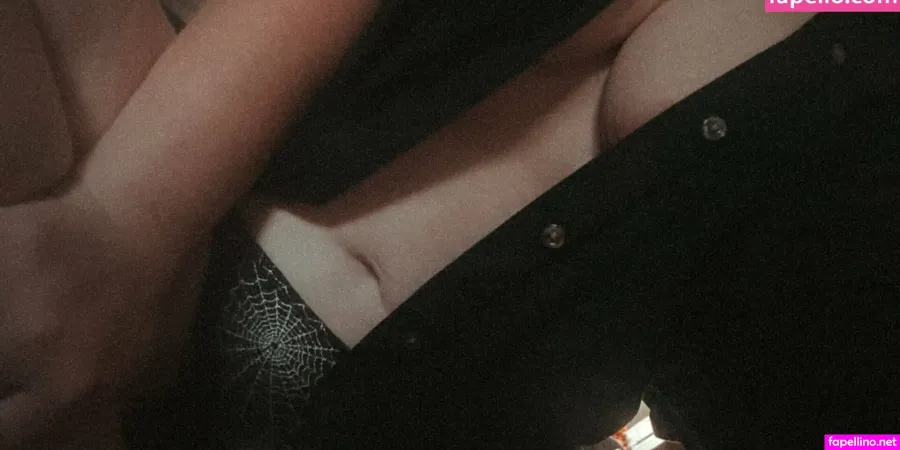 Foxynicole95 OnlyFans Thumbnail #ngp25Coort