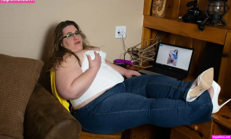 Foxyrosefetishes OnlyFans Thumbnail #EuANSYJORe