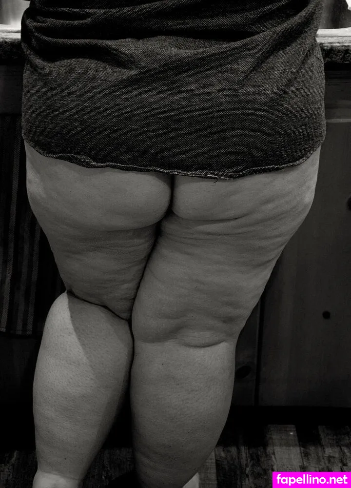 foxyrose.official, foxyrosefetishes Nude Leaked OnlyFans Photo #MHVTyX88DQ