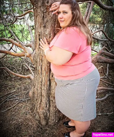 Foxyrosefetishes OnlyFans Thumbnail #POD8cri7jv