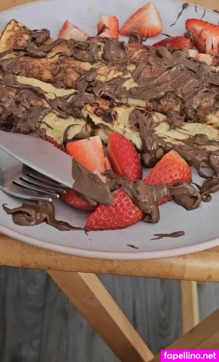 Foxyrox7 OnlyFans Thumbnail #0C0paP77Y4