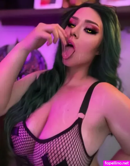 Foxyuuki Cosplay OnlyFans Thumbnail #C94wYUE5OI