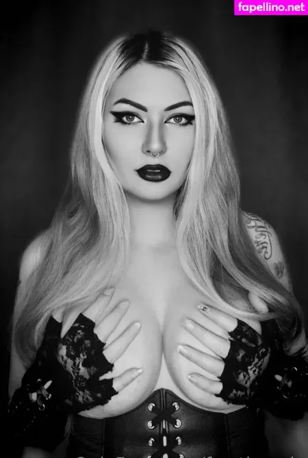 Fr0stqueenvip OnlyFans Thumbnail #qY7nJnhH0V