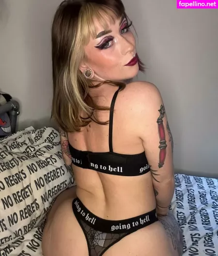 Fr33akyd33aky OnlyFans Thumbnail #wKfBdvdBxL