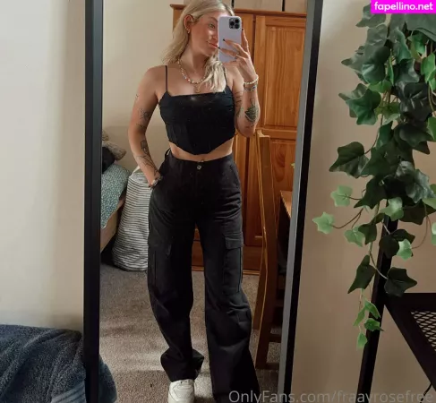 Fraayrosefree OnlyFans Thumbnail #XFGXgaUxu0