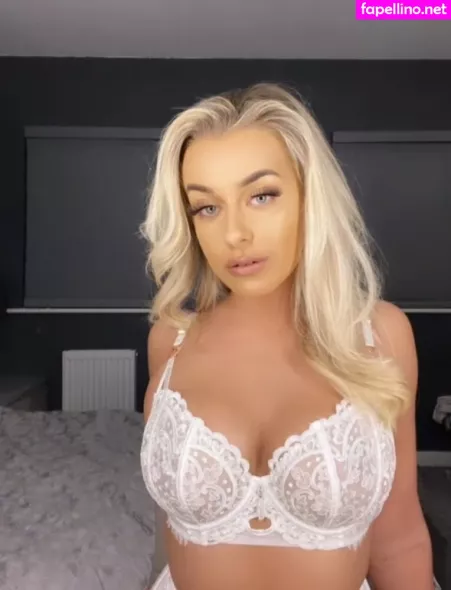 Fran Bell OnlyFans Thumbnail #W5uWnWRlMq