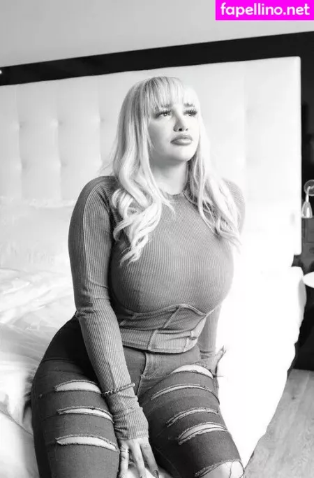 Francesca Alexandra OnlyFans Thumbnail #l9GdgDRVOu