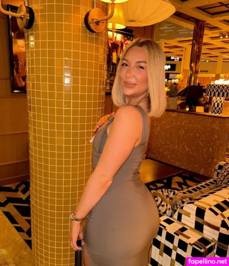 Francesca Bennett OnlyFans Thumbnail #c4VAJETWiS