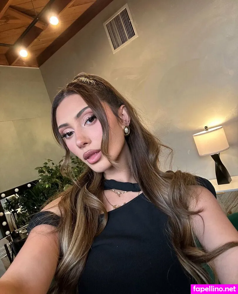 francesca.farago, francescafarago Nude Leaked OnlyFans Photo #dNvUzxR2su