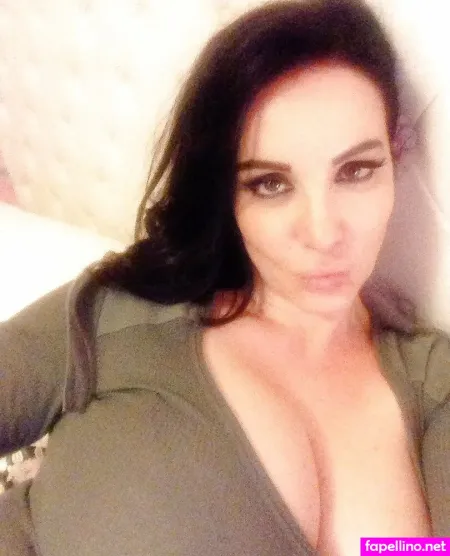 Francesca Giuliano OnlyFans Thumbnail #2HjU3Iu4Pj