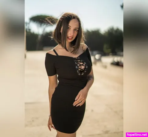 Francesca Mon Cherie OnlyFans Thumbnail #TFTcO7AKS0