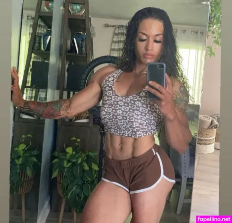 Francesca Mujica Main Profile Photo
