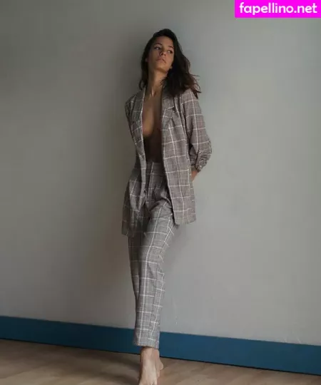 Francesca Pey OnlyFans Thumbnail #64s9zVe1e4