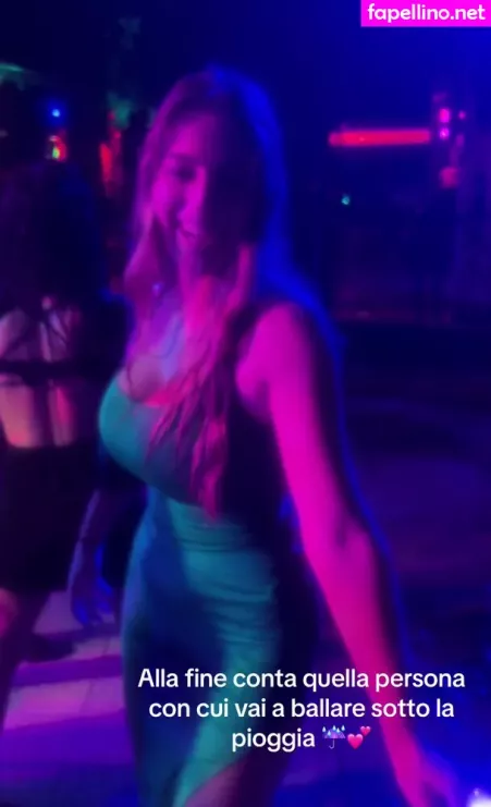 Francesca Salerno OnlyFans Thumbnail #4S0N38akHE