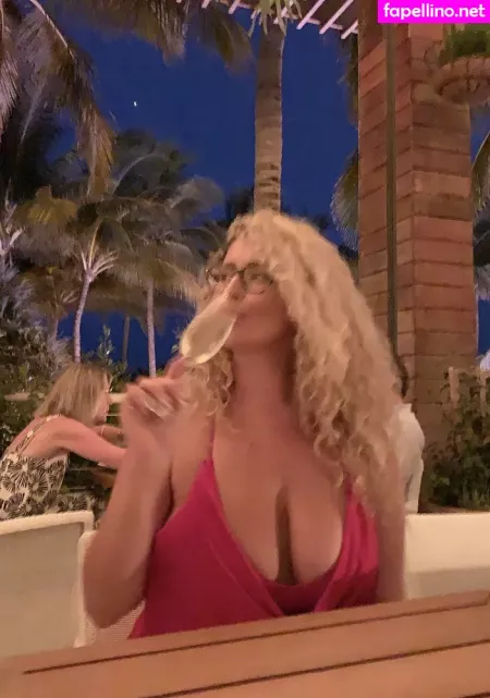 Francesca W OnlyFans Thumbnail #UZEPFB70QA