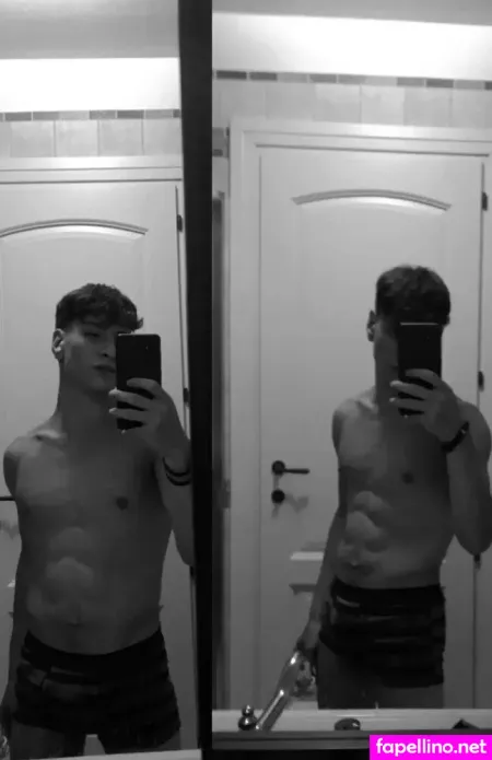 Francescodinoi OnlyFans Thumbnail #u2fjdF9iYZ