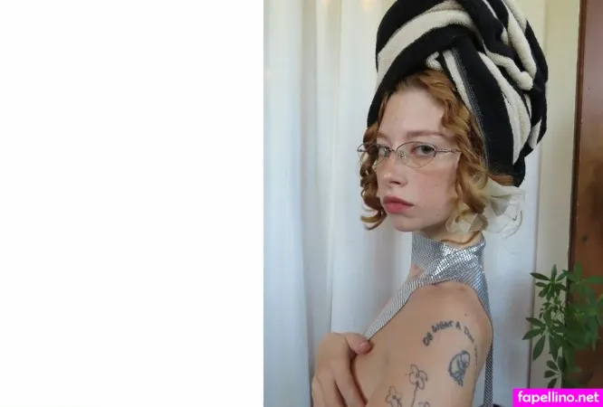 Francesfarmer420 Contrachloe Chloe Woodard Main Profile Photo