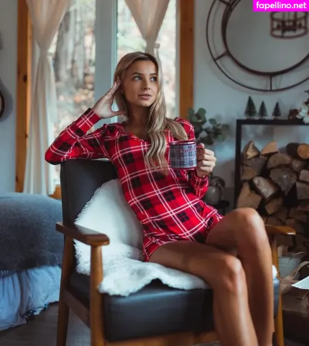 Franceska Fournier OnlyFans Thumbnail #zOUbzVc4ki