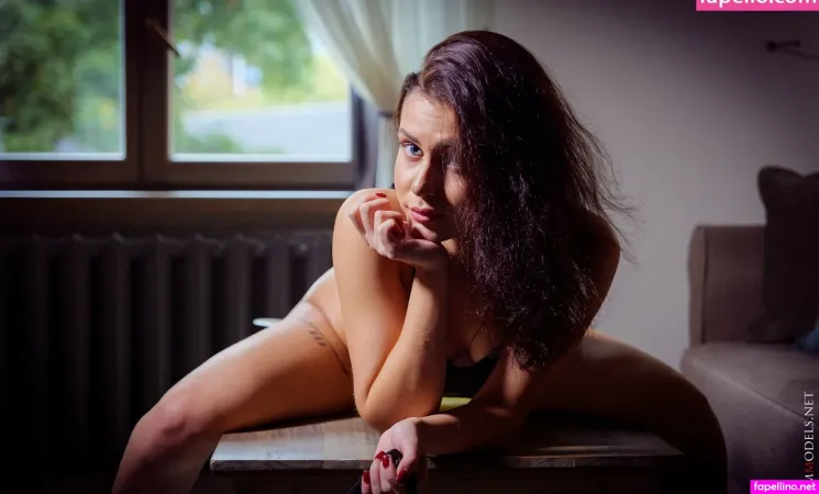 Francheska OnlyFans Thumbnail #UMYSKhfd9Y