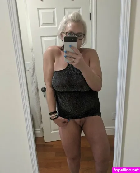 Francis May OnlyFans Thumbnail #B2wzzjm7vf