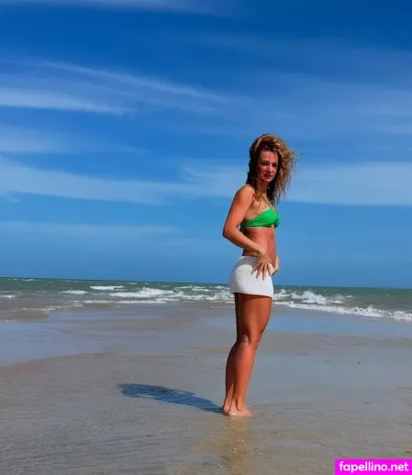 Francisca Queiroz OnlyFans Thumbnail #0lGDp275Ei