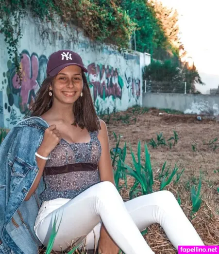 Francisca Simoes OnlyFans Thumbnail #LnRkkKDMc1